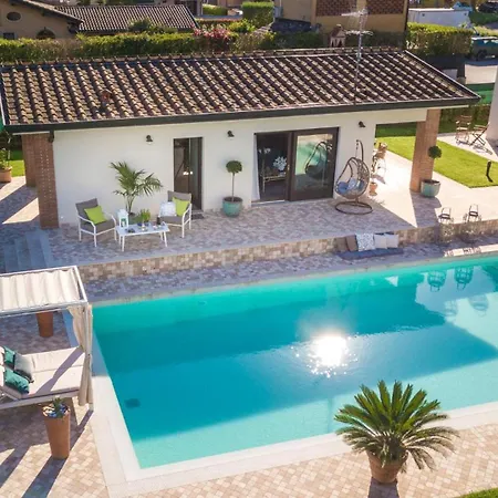 ヴィラ The Luxury With Shared Swimming Pool, Between Viareggio And Torre Del Puccini